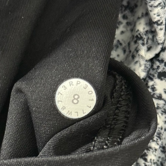 Lululemon Lost in Pace Skirt - Picture 8 of 8